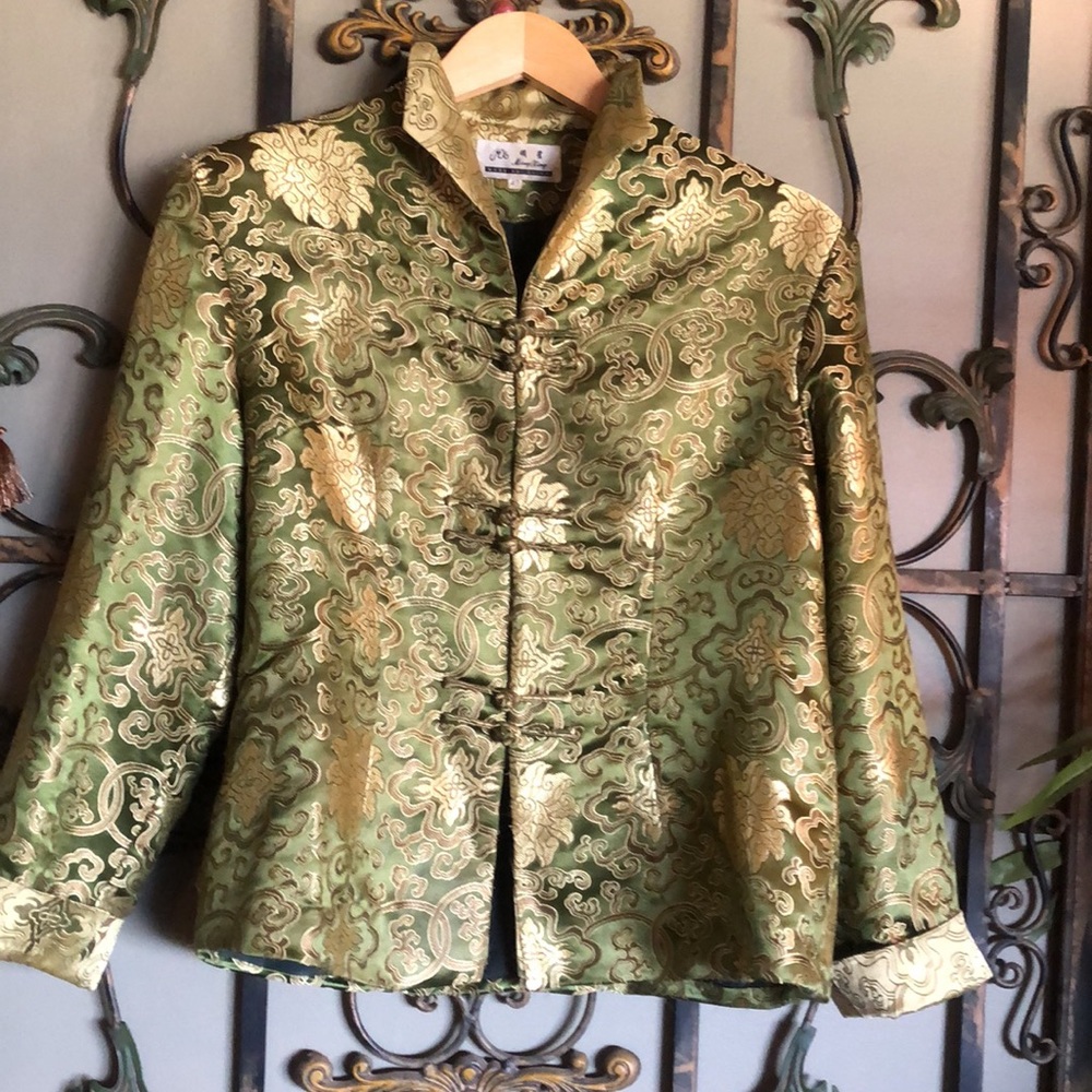 Lovely Asian inspired jacket fully lined.